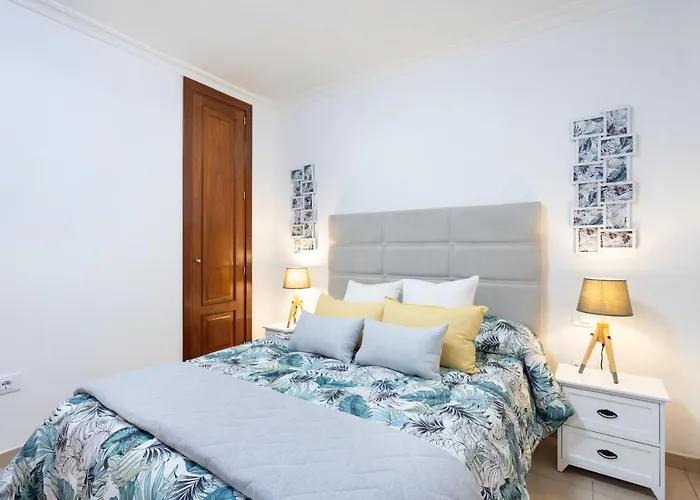 Home2book Cozy Cristianos, Wifi&pool ארונה